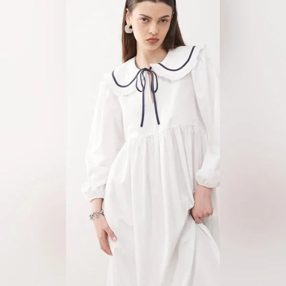 ASOS White Long Sleeve Gown with Bishop Sleeves - Picture 3 of 10
